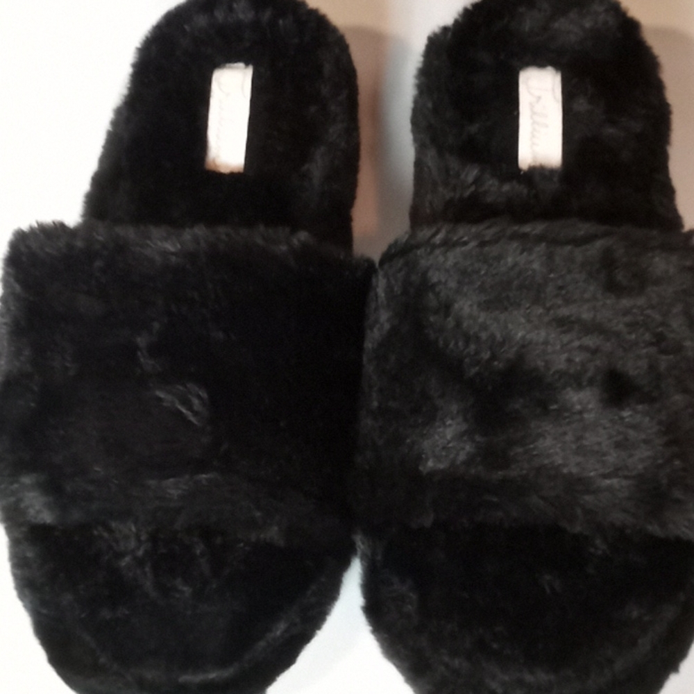 Nib Trillium Black Fuzzy Slides - image 2